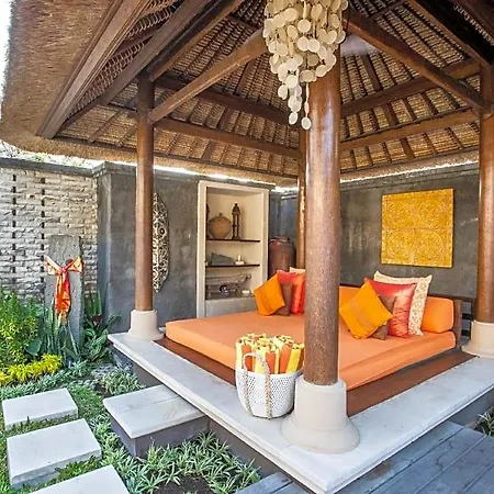 Villa Saffron Seminyak Bali